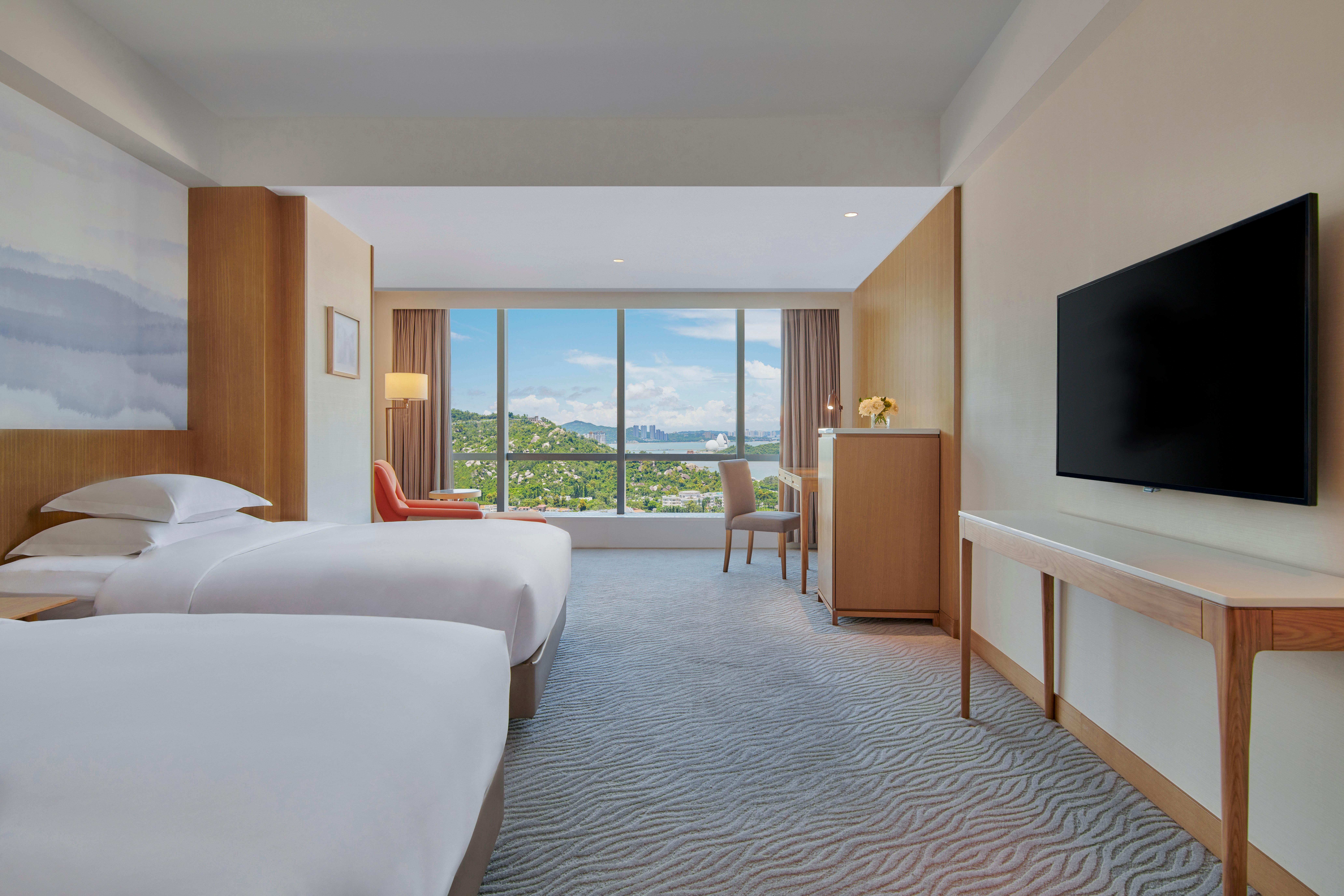 Crowne Plaza Zhuhai City Center By Ihg - Offers Free One-Way Shuttle To Chimelong Ocean Kingdom Экстерьер фото
