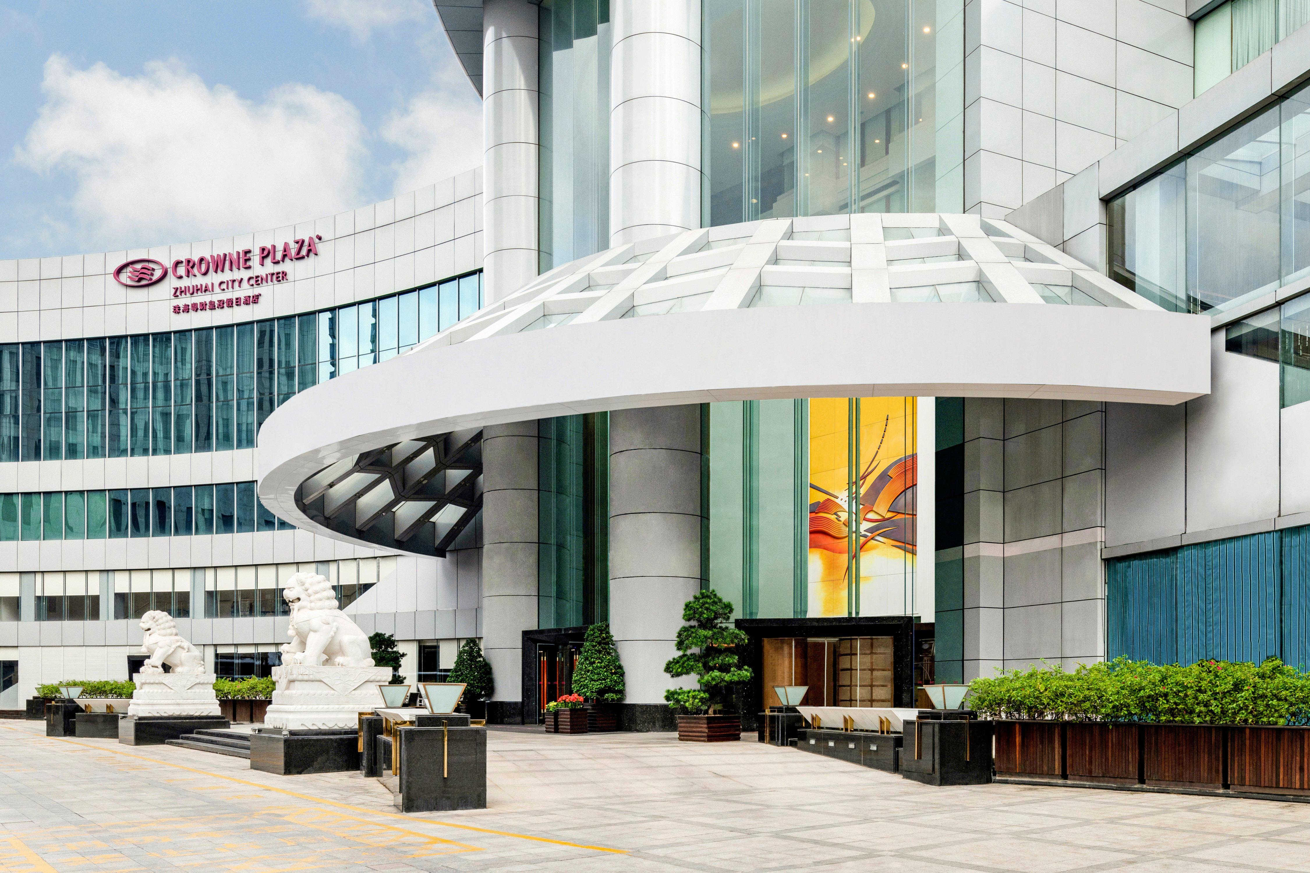 Crowne Plaza Zhuhai City Center By Ihg - Offers Free One-Way Shuttle To Chimelong Ocean Kingdom Экстерьер фото