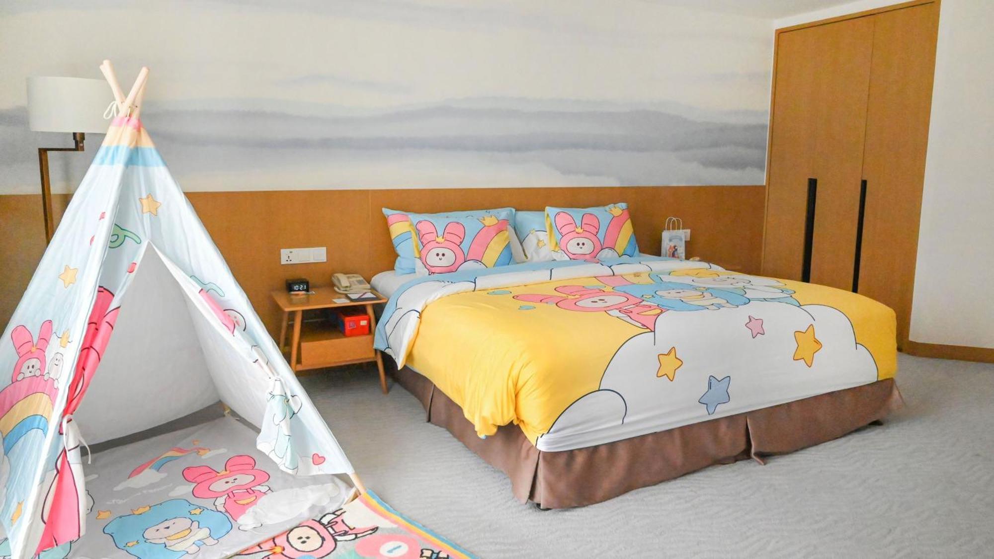 Crowne Plaza Zhuhai City Center By Ihg - Offers Free One-Way Shuttle To Chimelong Ocean Kingdom Экстерьер фото